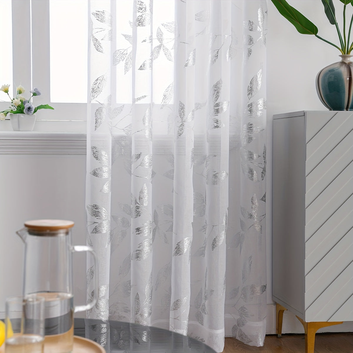 European Style Sheer Curtain with Embroidered Leaf Pattern for Living Room or Office