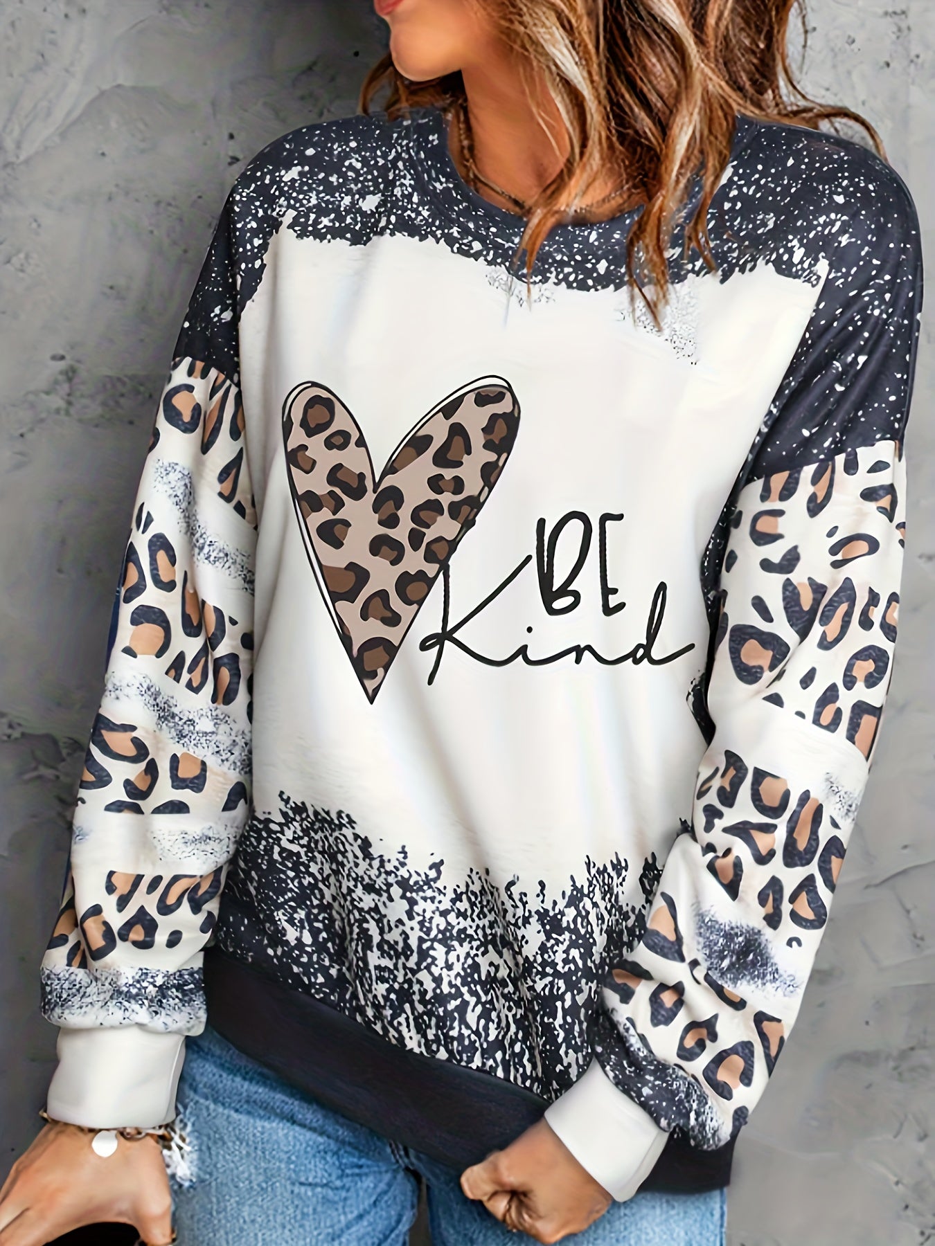 Plus Size Women's Cotton Leopard Heart Slogan Crew Neck Sweatshirt