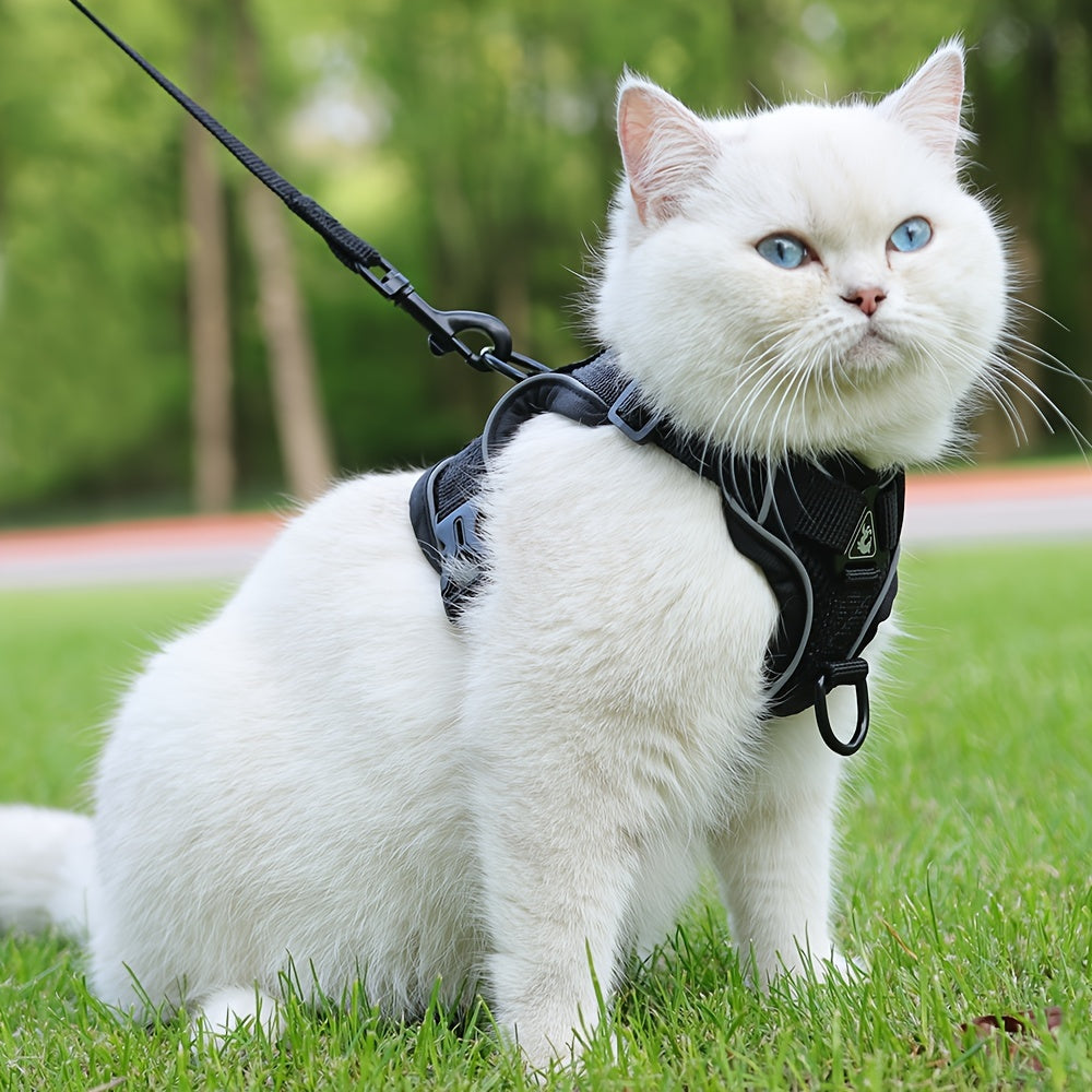 Breathable Reflective Vest-Style Cat Harness Set with Walking Rope for Outdoor Walks and Training