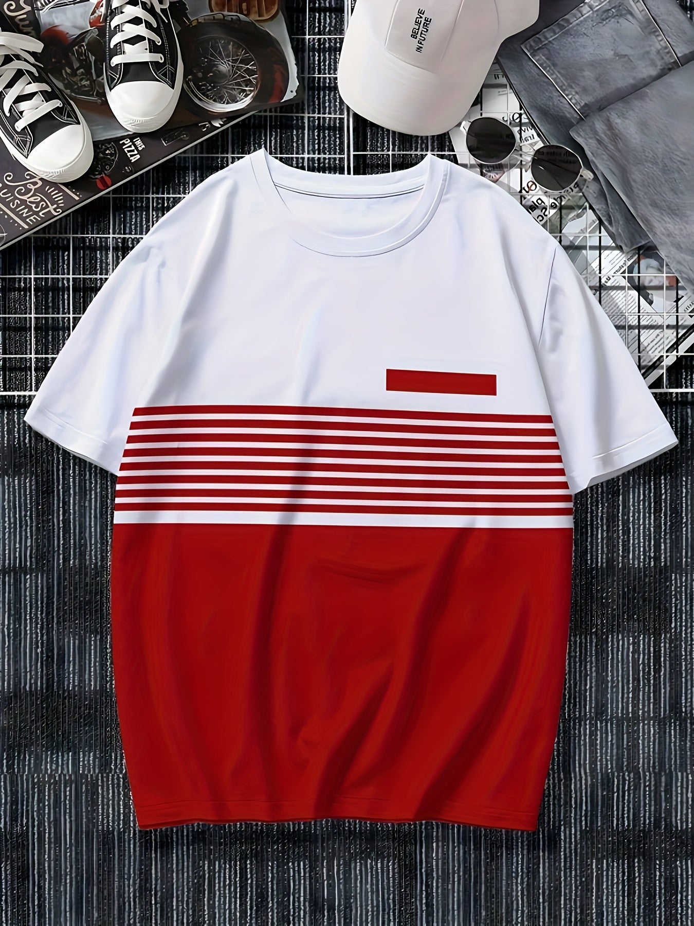 Men's Casual Geometric Pattern Polyester Crew Neck T-Shirt