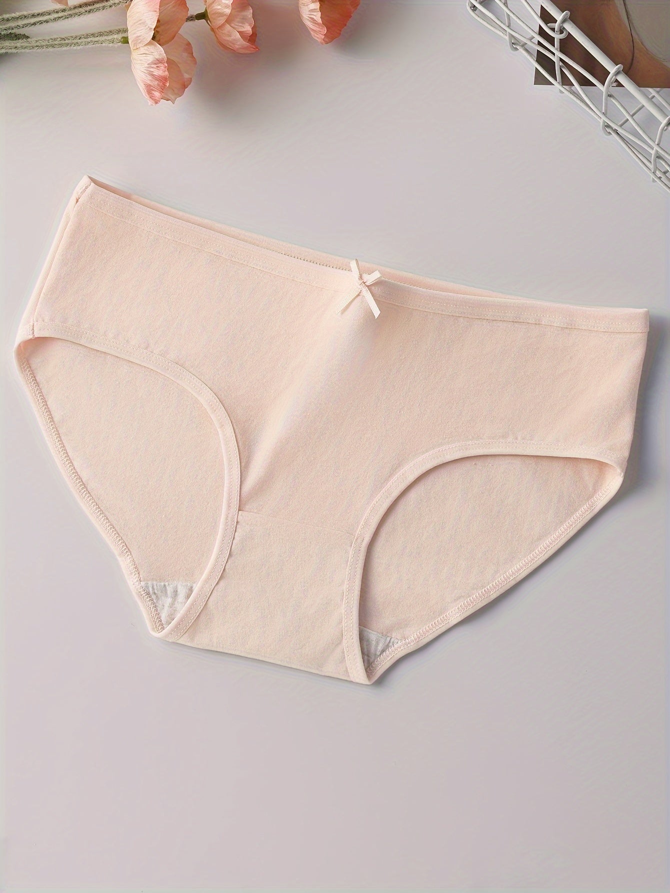 Women's Cotton Low Rise Briefs 4-Pack with Bow Detail Breathable and Stretchy