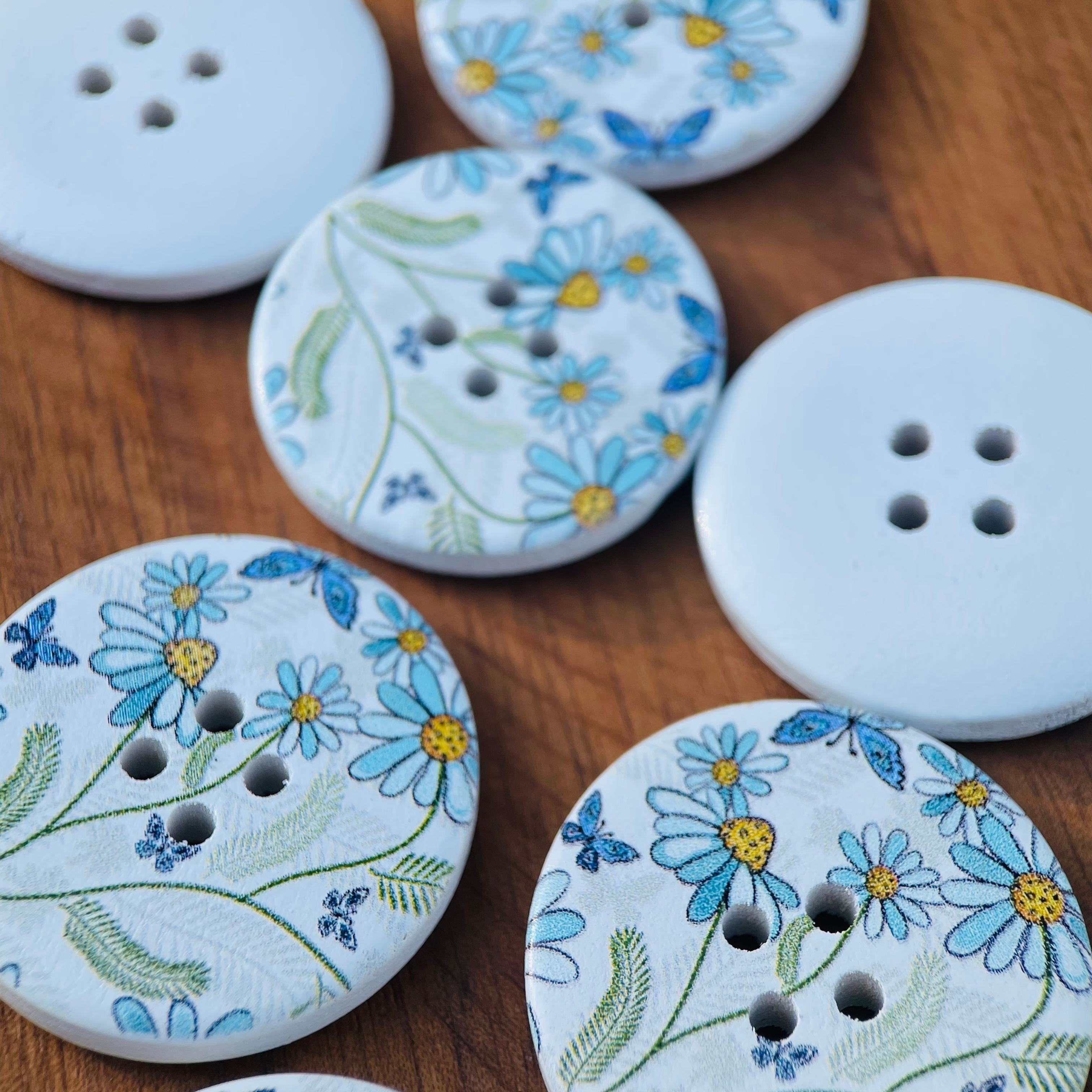 Set of 10 Large Natural Wood Decorative Flower and Butterfly Buttons 30mm