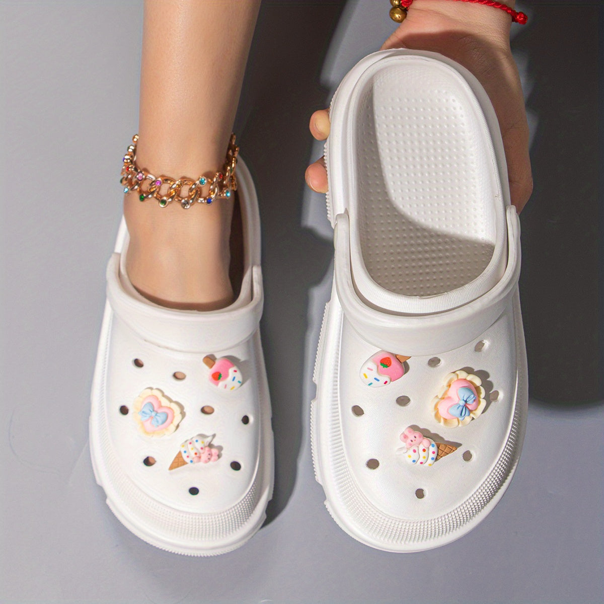 Zapatillas de EVA con estampado de dibujos animados para mujer, con punta redonda, transpirables, para verano, slip-on