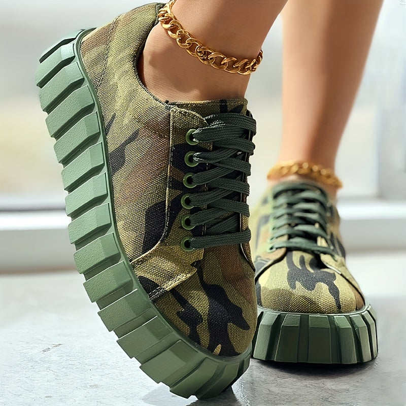 Plus-Size Camouflage Women's Sneakers Casual Thick Sole Lace-Up All Seasons