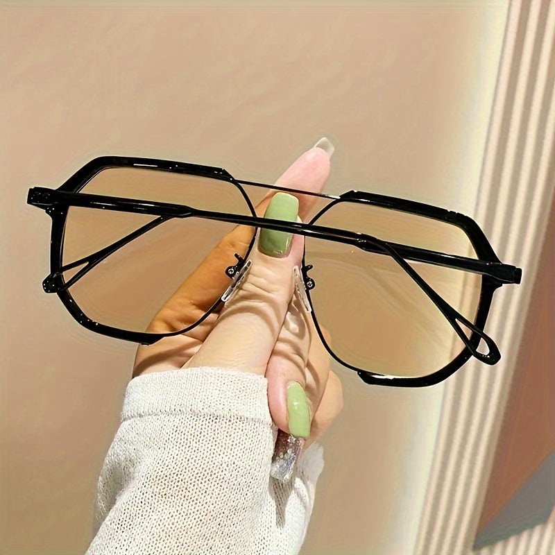 Large Unisex Fashion Sunglasses with Double Bridge Design for Driving Beach Casual