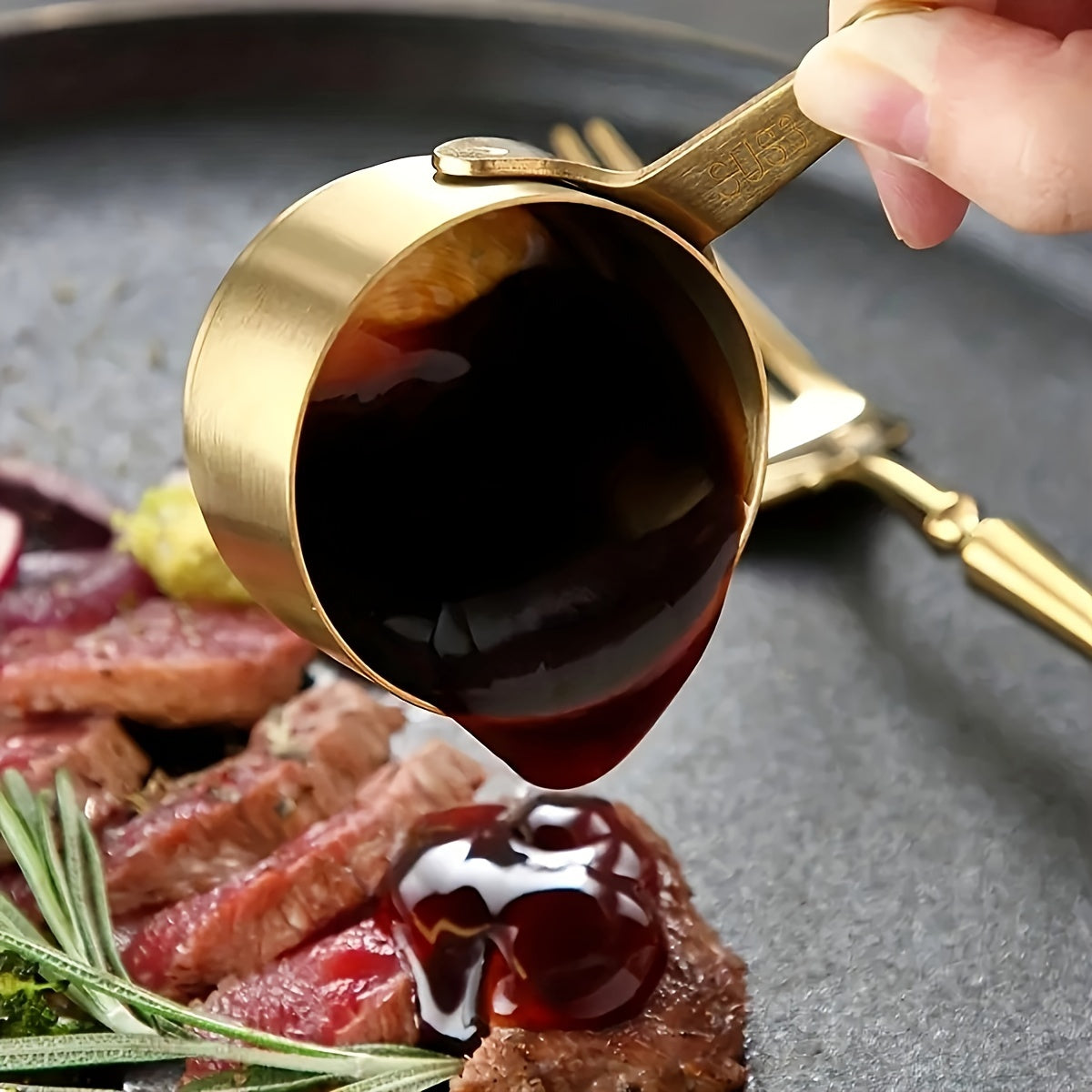 Сосуд для соуса из нержавеющей стали с ручкой, идеален для соуса к стейку и подливки в западных ресторанах