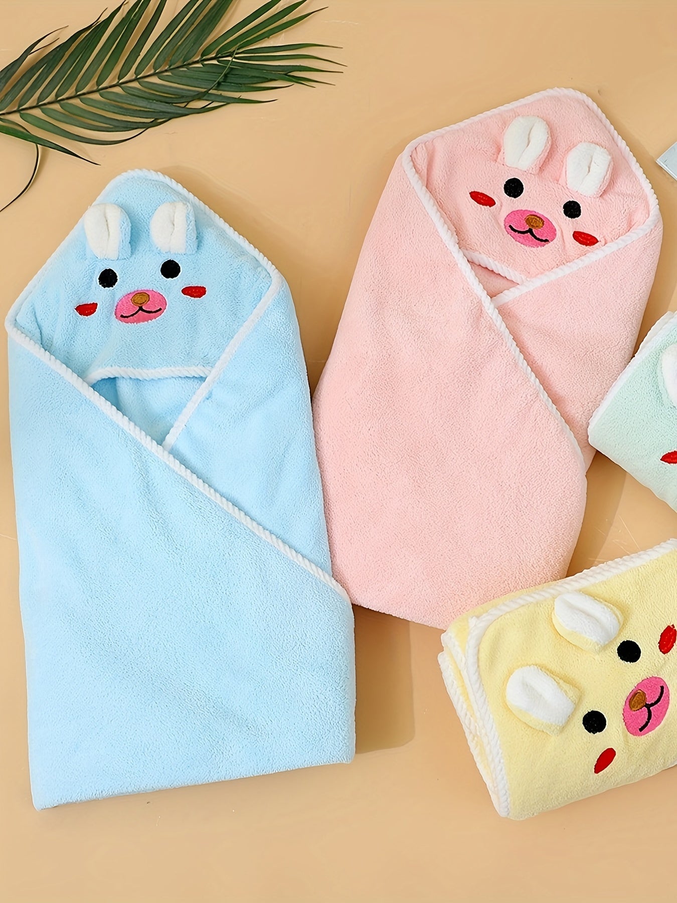 Baby Hooded Bathrobe for Babies with Animal Pattern, Absorbent, Soft, for Swimming and Bathing