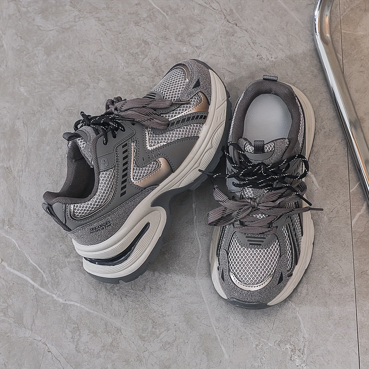 Women's Breathable Mesh PU Cover Low-Top Sneakers Casual Shoes Grey Black