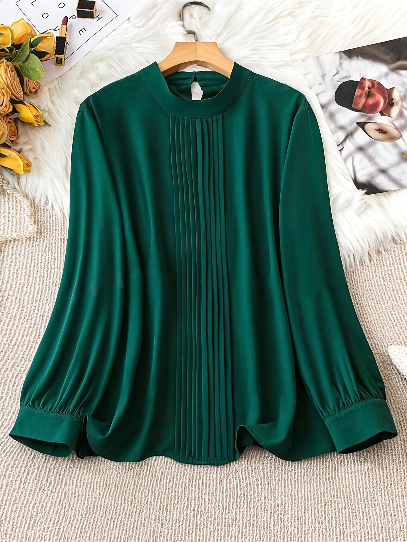 Plus Size Elegant Pleated Blouse with Crew Neck Long Sleeves for Spring