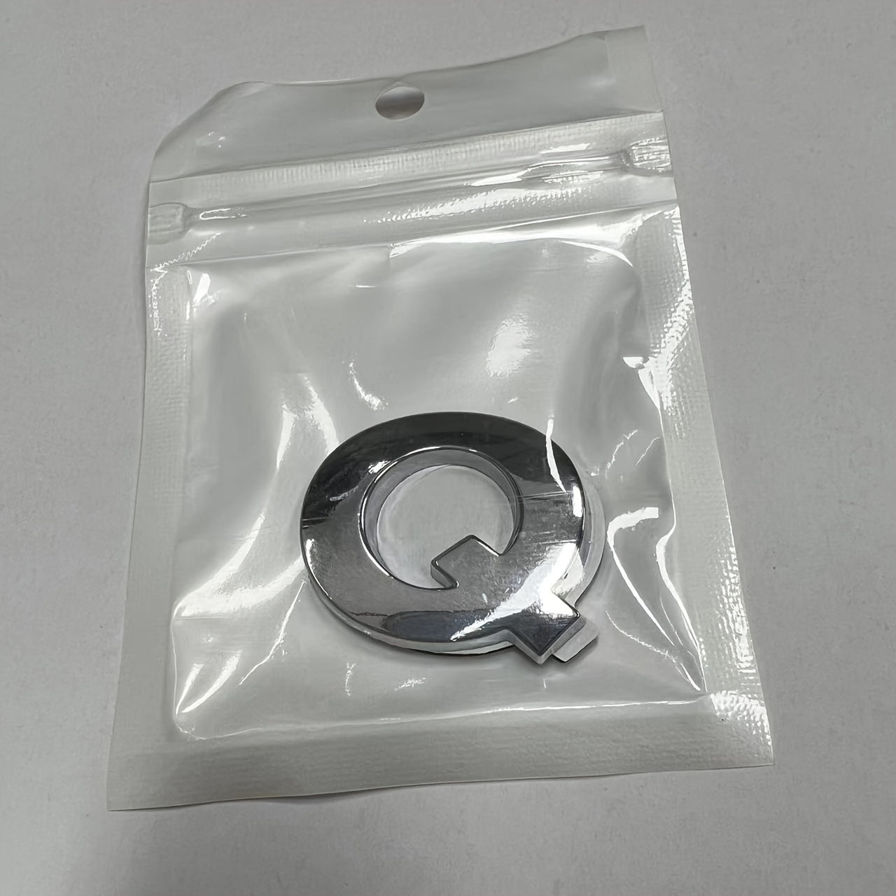 Pegatina para coche con letras y números 3D, emblema dorado y plateado, insignia trasera