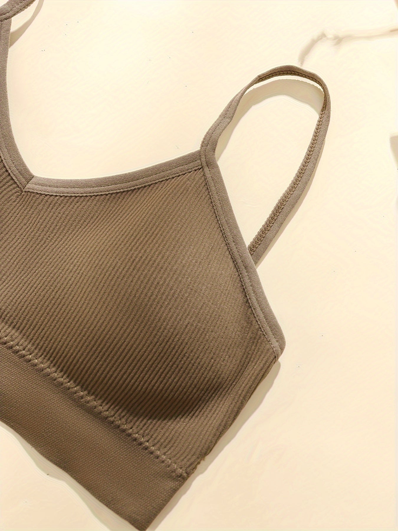 Besh rangli tasodifiy ichki kiyim