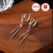 Zamonaviy 925 Sterling Silver Dangle Earrings 18k Gold Plated Tassel Dizayni bilan - Har kuni kiyish yoki bayram aksessuarlari uchun mukammal. Gippoallergen va uslubiy ayollar uchun zargarlik sovg'asi, sovg'a qutisida taqdim etilgan.