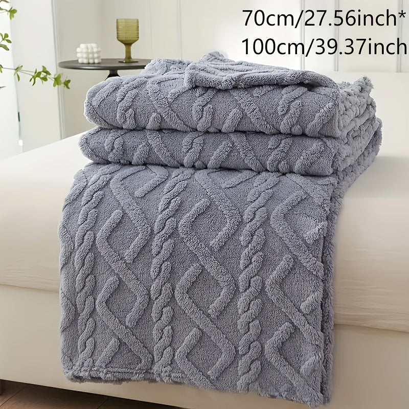 Coral Fleece Throw Blanket with 3D Geometric Design Soft Warm Couch Bed Travel