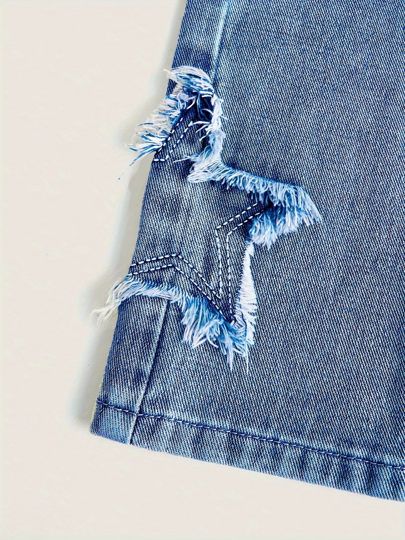 Girls Straight Leg Jeans with Embroidery and Elastic Waist for All Seasons