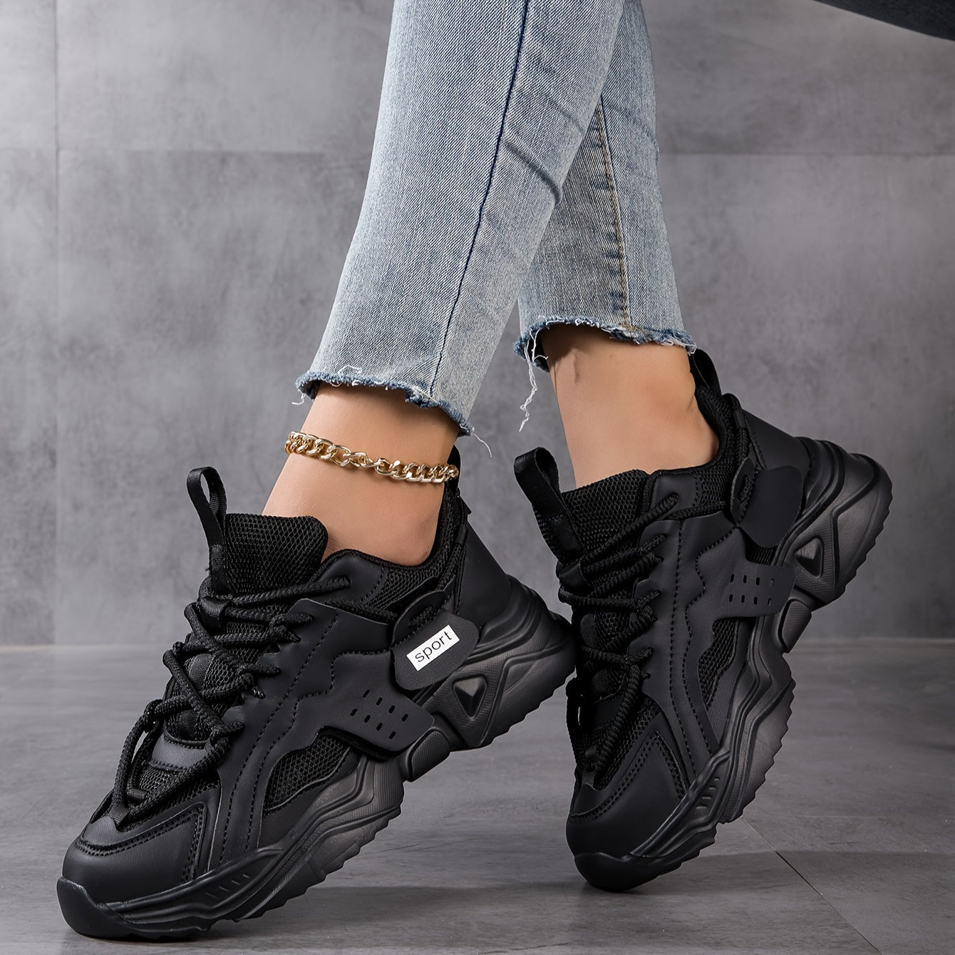Women's Mesh Running Shoes Breathable Lightweight Walking Sneakers