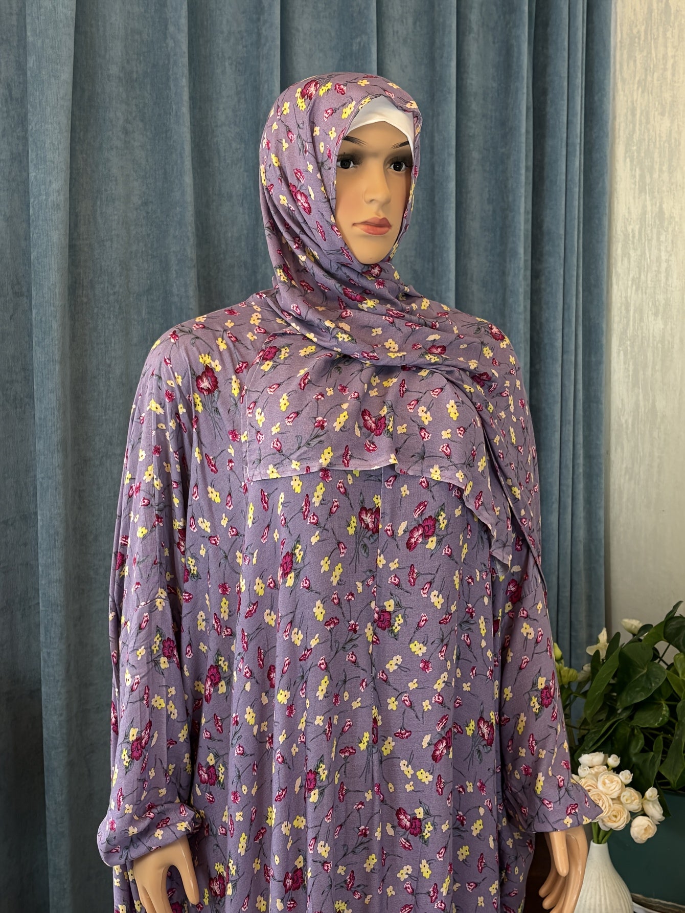 Plus Size Hooded Abaya with Lantern Sleeves Full-Length Cover Dress Ramadan Eid