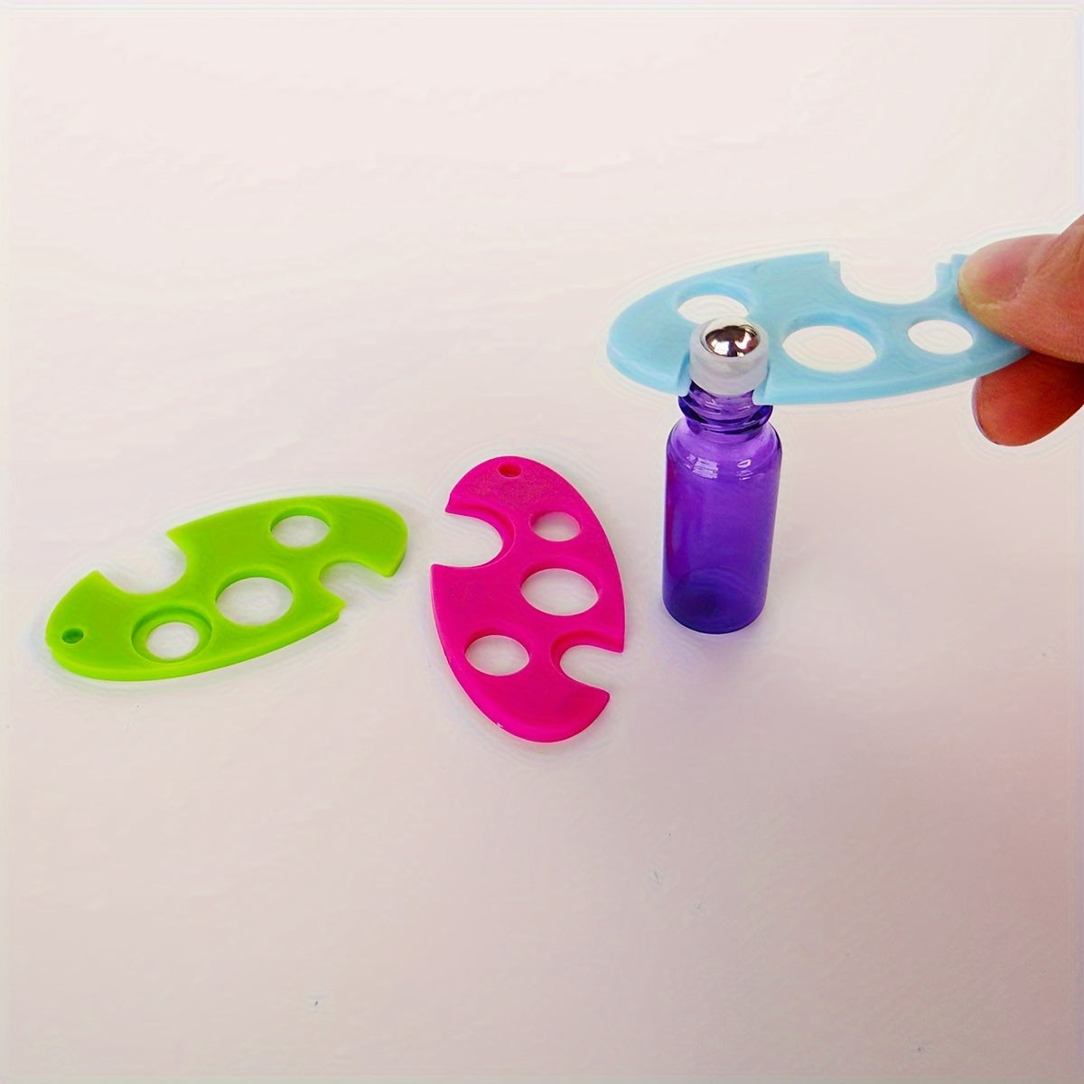Colorful Plastic Oil Bottle Opener with Roller Ball for Easy Cap Removal