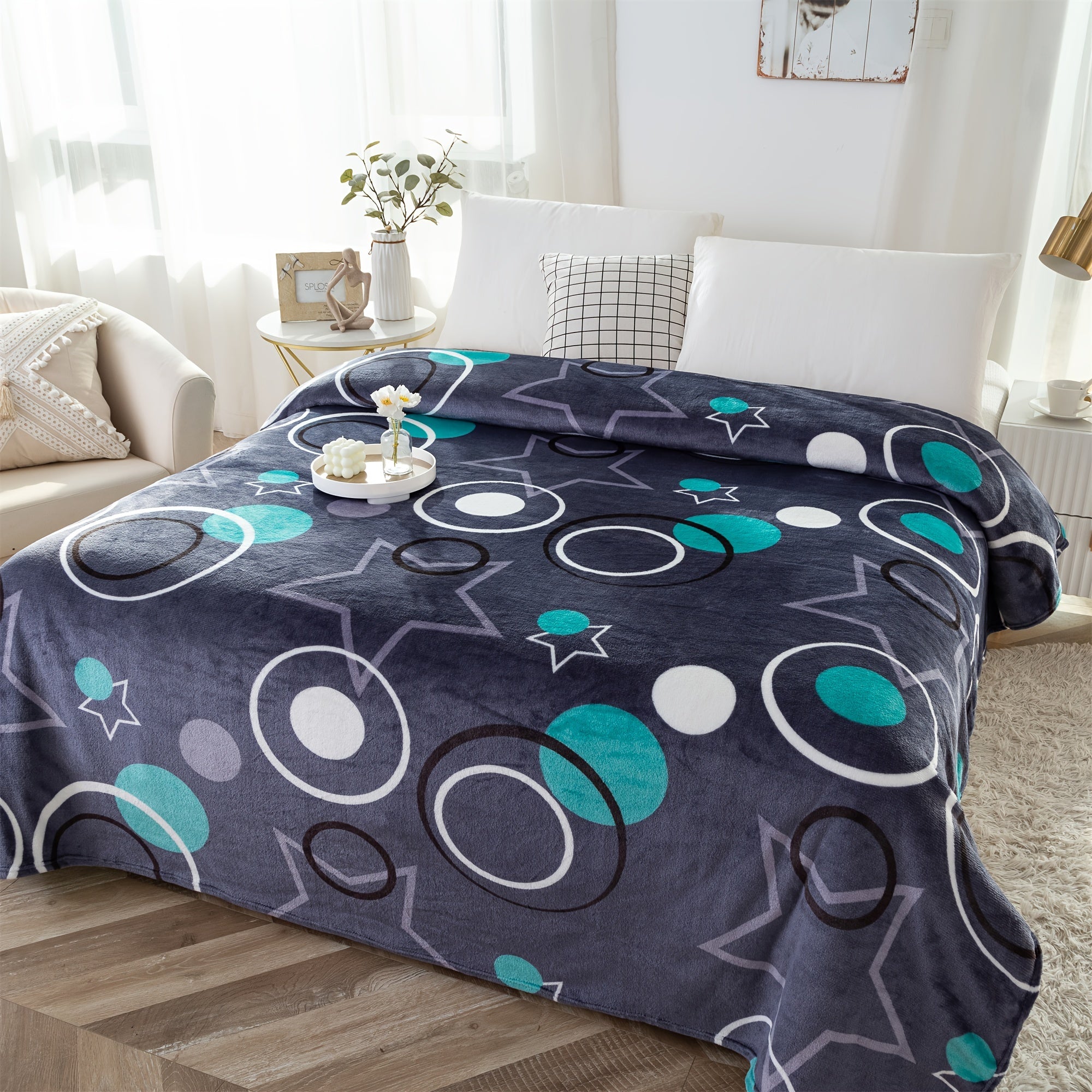 Geometric Flannel Throw Blanket Cozy All-Year Use Machine Washable for Sofa Bed Travel