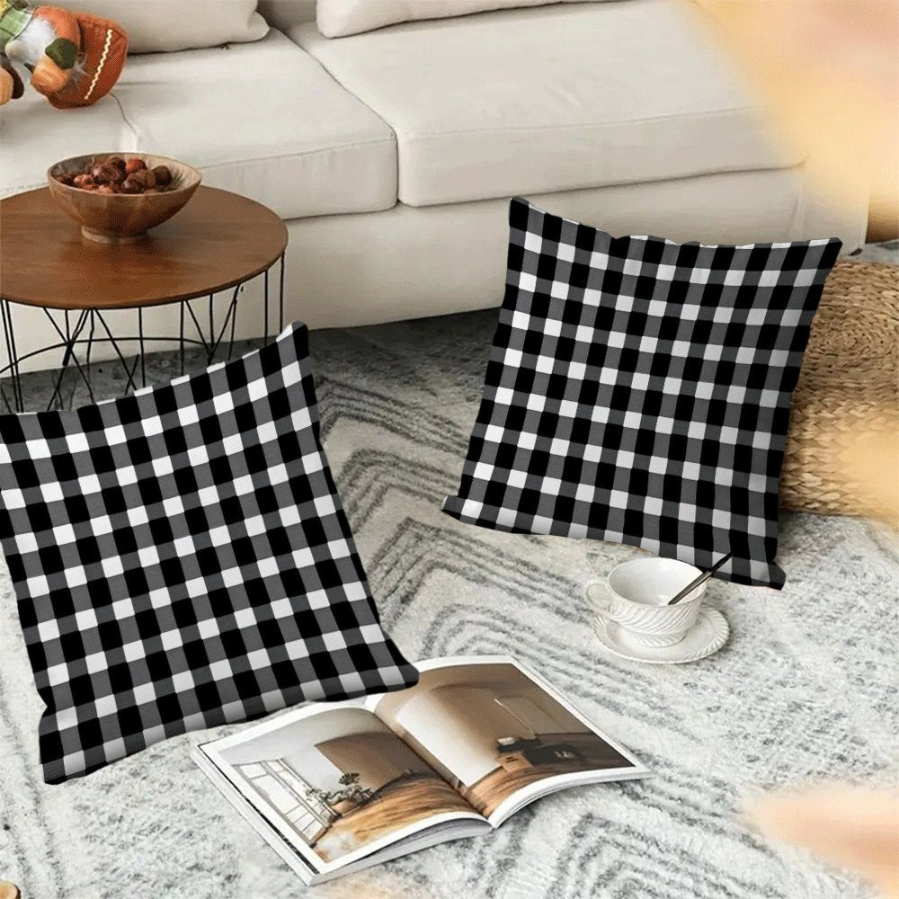 Black and White Checkered Flannel Pillow Covers Set of 2 45.72 cm Square Zippered
