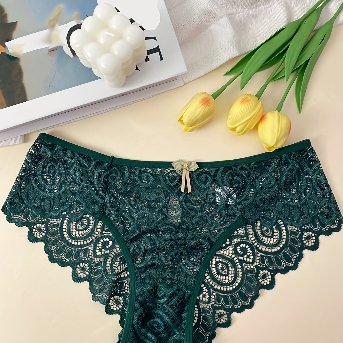 Women's Low Waist Floral Lace Panties Semi-Sheer Breathable Cut-Out Briefs
