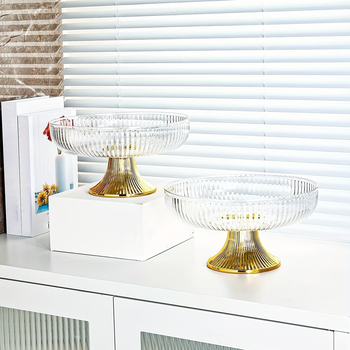 Acrylic Fruit Bowl with Gold Rim and Luxurious Texture for Snacks and Decor