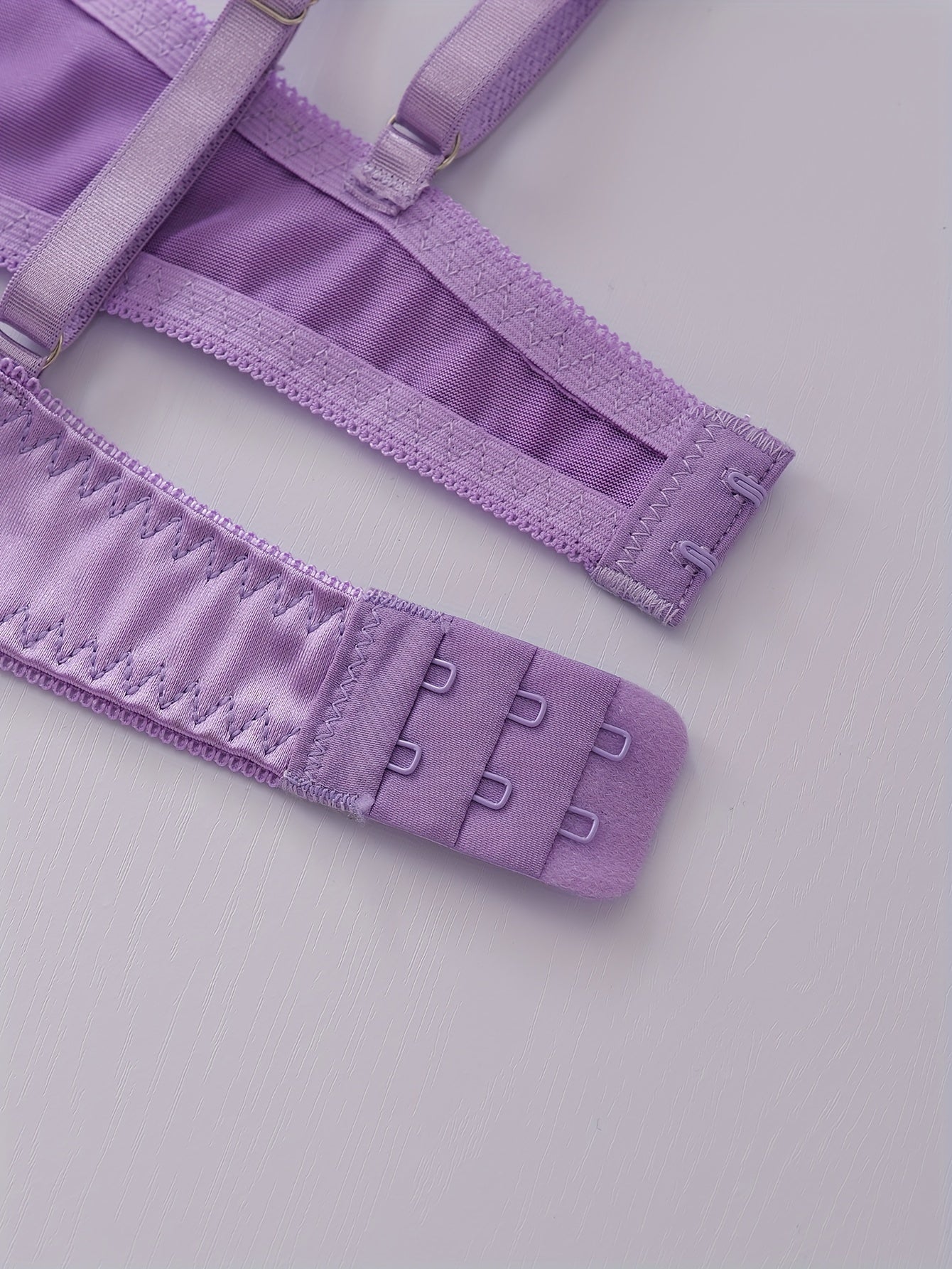 Women's Floral Embroidered Lingerie Set Polyester Elastane Medium Support Underwire Bra