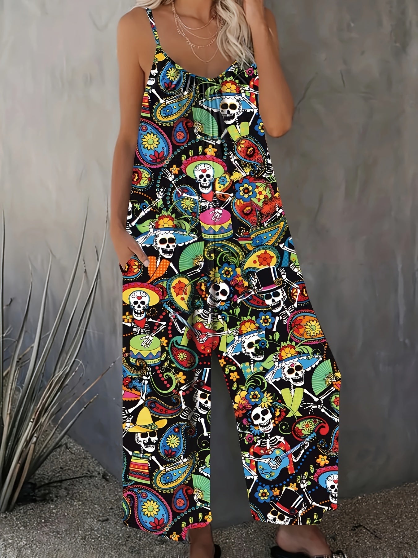 Mono corto casual sin mangas con estampado de calaveras en talla grande, con bolsillos y fruncido