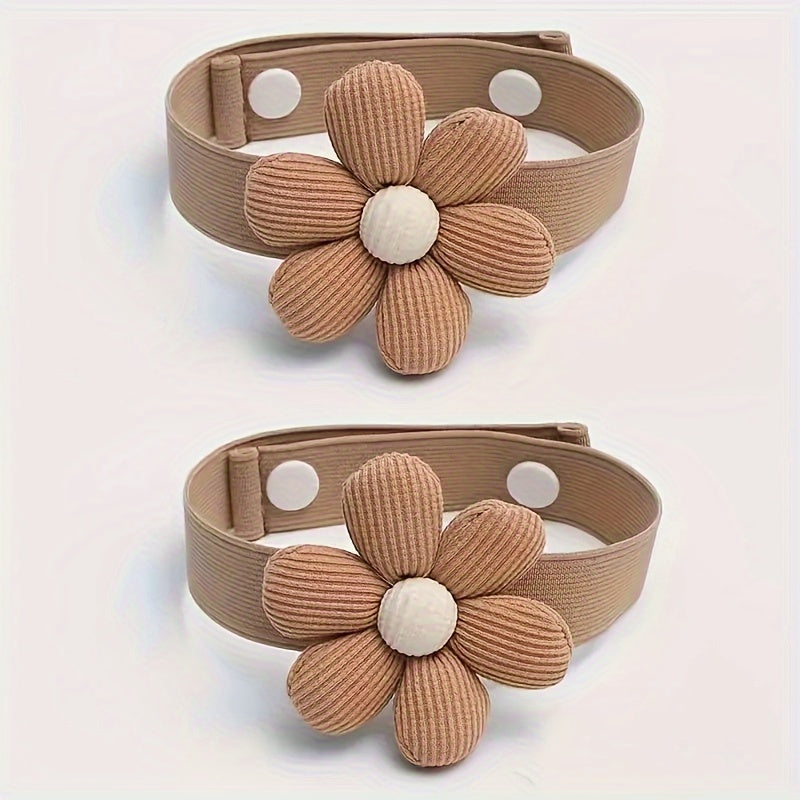 Set of 2 Contemporary Flower Holdbacks with Hidden Button Polyester Tiebacks for Drapery