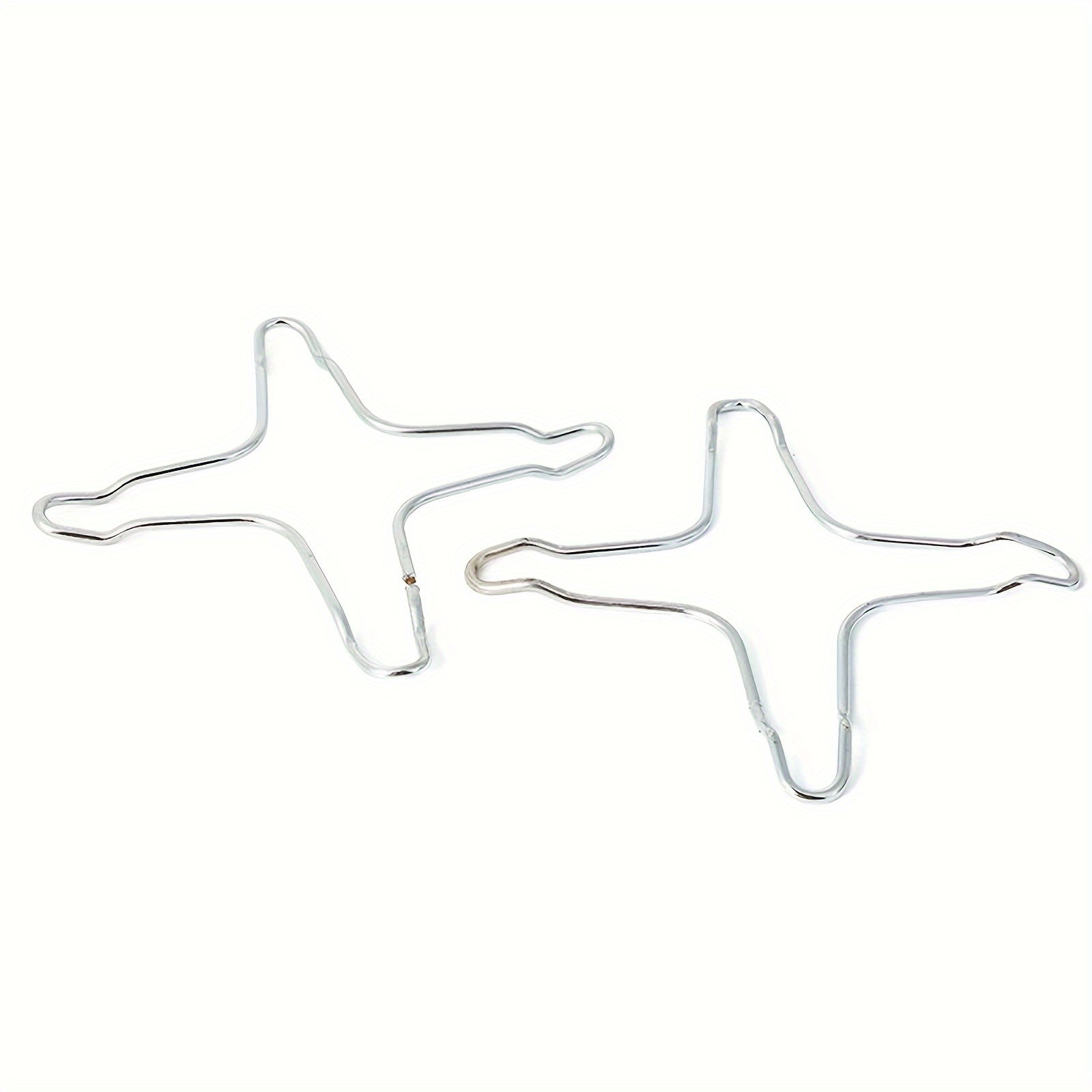 Gaz pechkasiga mo'ljallangan zanglamaydigan po'latdan yasalgan ikkita qavs, lagerda va oshxonada pishirish uchun ideal, issiqlik tarqatish plitasi va mini qozon ushlagichni o'z ichiga oladi.