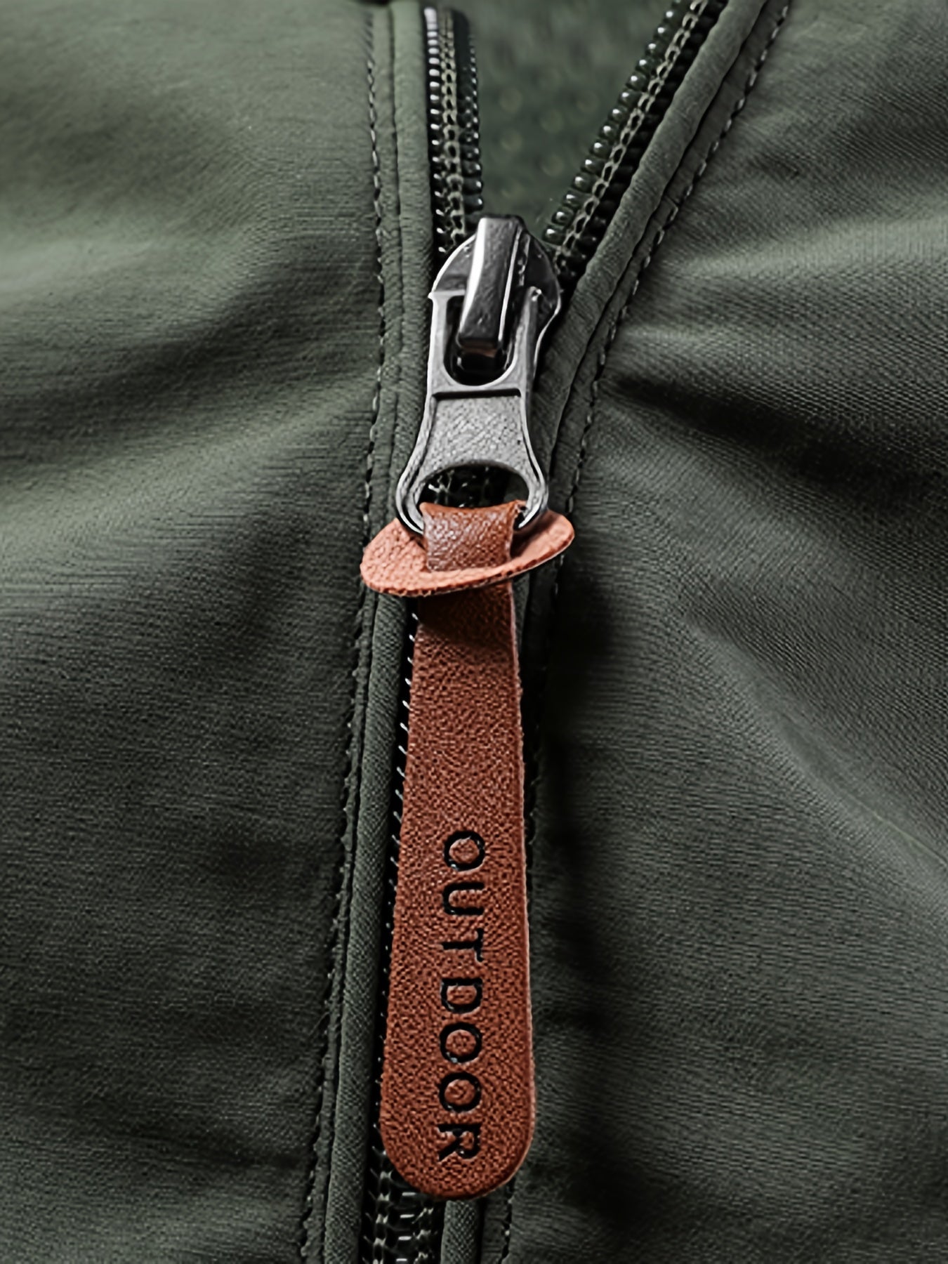 Men's Lightweight Polyamide Hooded Jacket for Hiking and Outdoor Activities