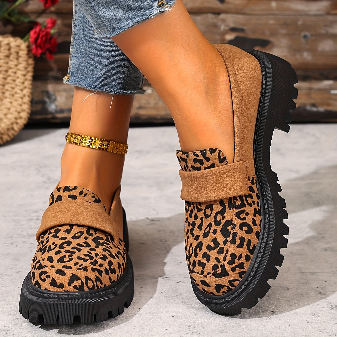 Women Leopard Print Loafers Thick Sole Comfortable Slip-On Shoes