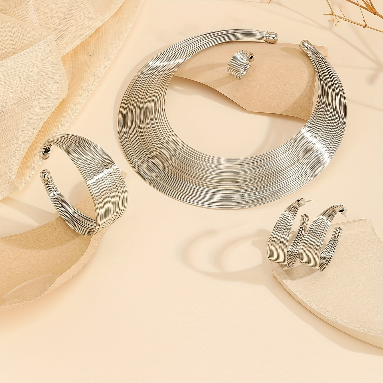 Gold Plated Jewelry Set with Necklace Bangle Earrings and Ring in Silver or Gold