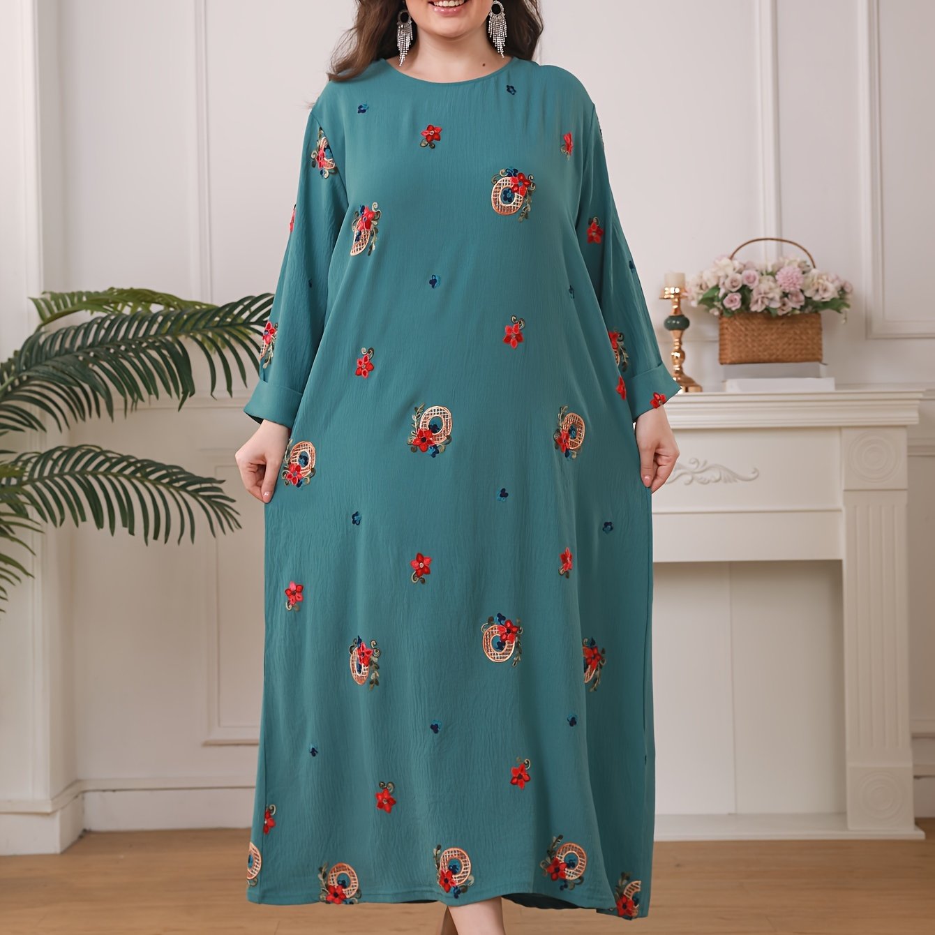 Plus Size Floral Print Abaya for Women Long Sleeve Loose Fit Middle Eastern Style