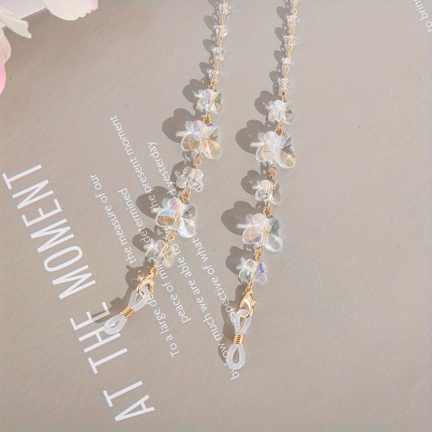 Zarif Kristall Qushlar Ko'zoynak Zanjiri - Ayollar uchun Ko'zoynak va Niqoblar uchun Zamonaviy Sirpanmas Lanyard