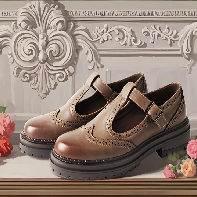 Women's Vintage Carved Loafers with Thick Sole Breathable Flats