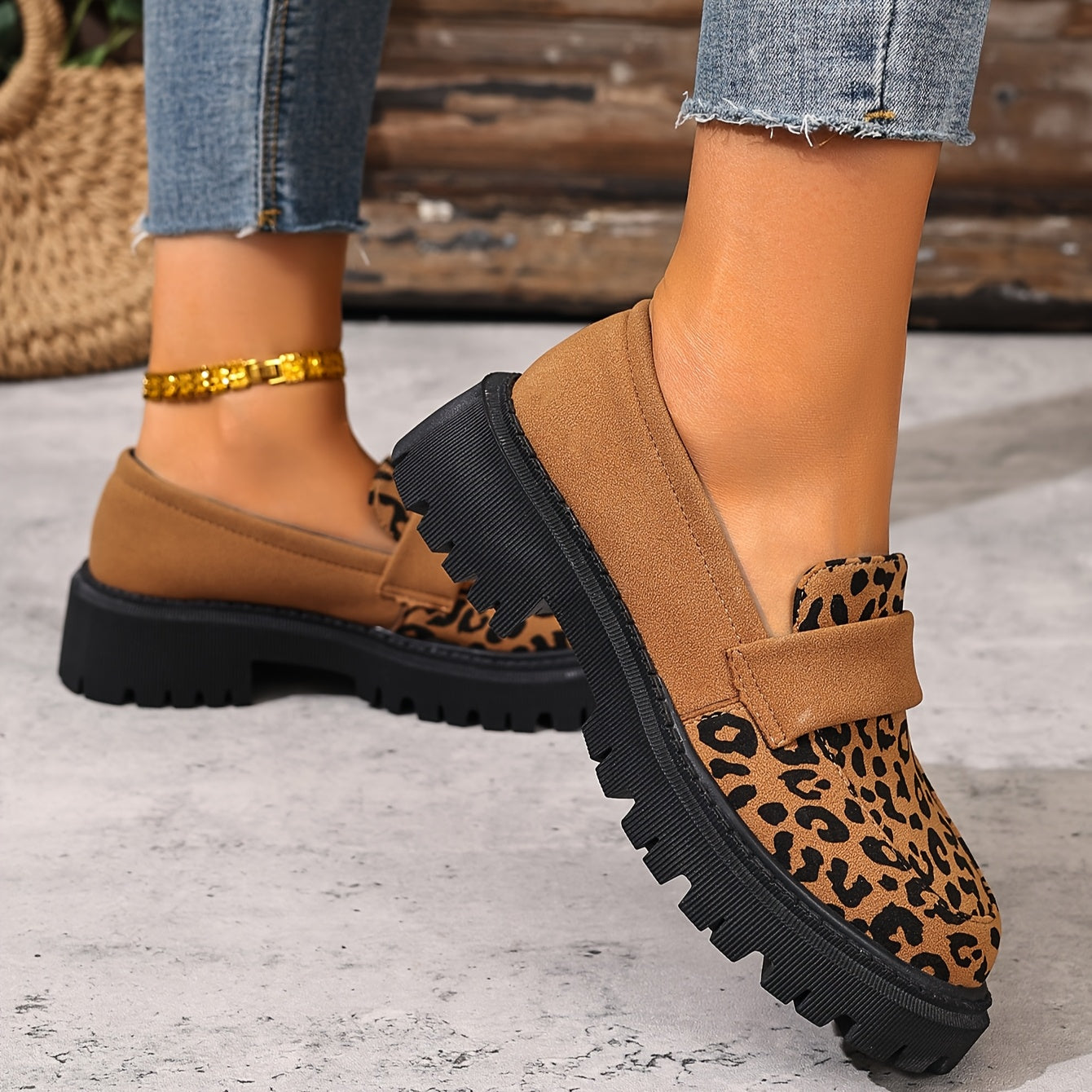 Women Leopard Print Loafers Thick Sole Comfortable Slip-On Shoes