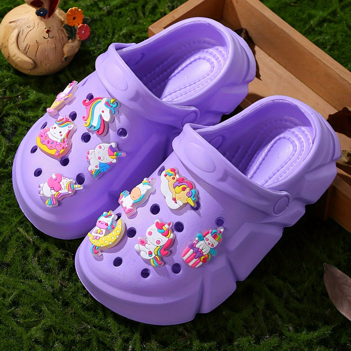 Children's Cartoon Clogs with Breathable EVA Sole and Insole All-Season Comfort for Ages 14 and Under