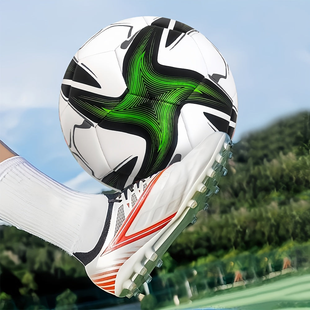 1 dona Vortex naqshidagi futbol to'pi, 5 o'lcham, mustahkam PVC material, ochiq havoda mashg'ulotlar va o'yinlar uchun ideal, barcha mavsumda o'ynash, elektr yoki inflator talab qilinmaydi.