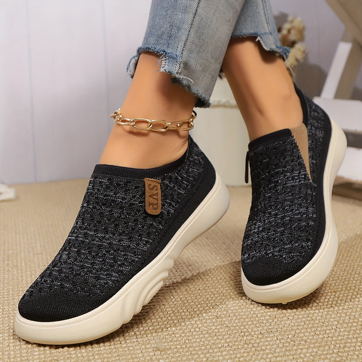 Women's Breathable Mesh Slip-On Sneakers Casual Lightweight Non-Slip Sole All-Season