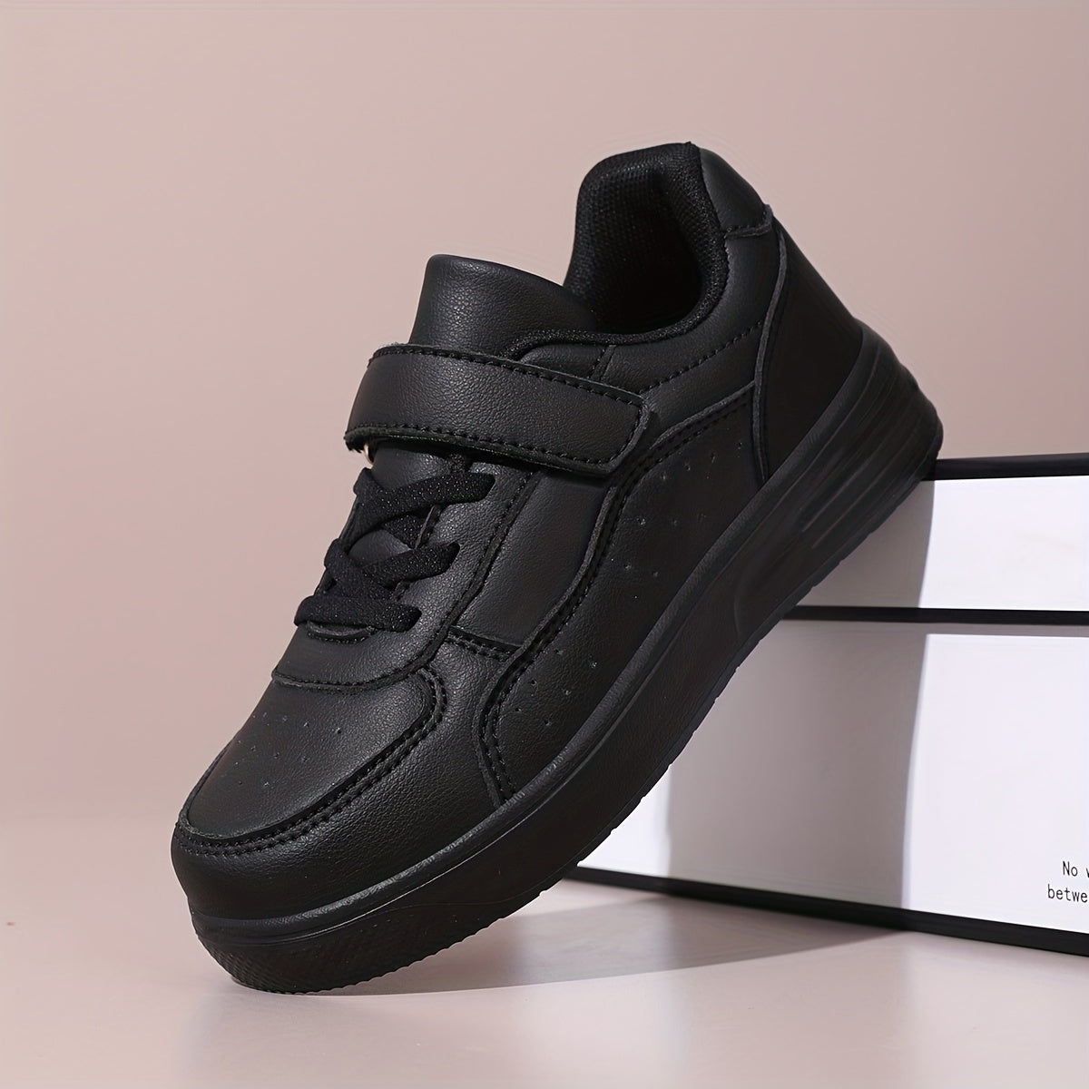 Kids Sneakers Breathable Fabric Lining Non-Slip EVA Sole Casual Sports Shoes for Boys and Girls