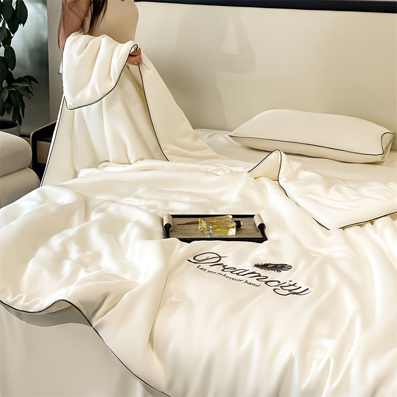 Summer Cooling Quilt Set with Embroidered Microfiber Pillowcases and Quilt