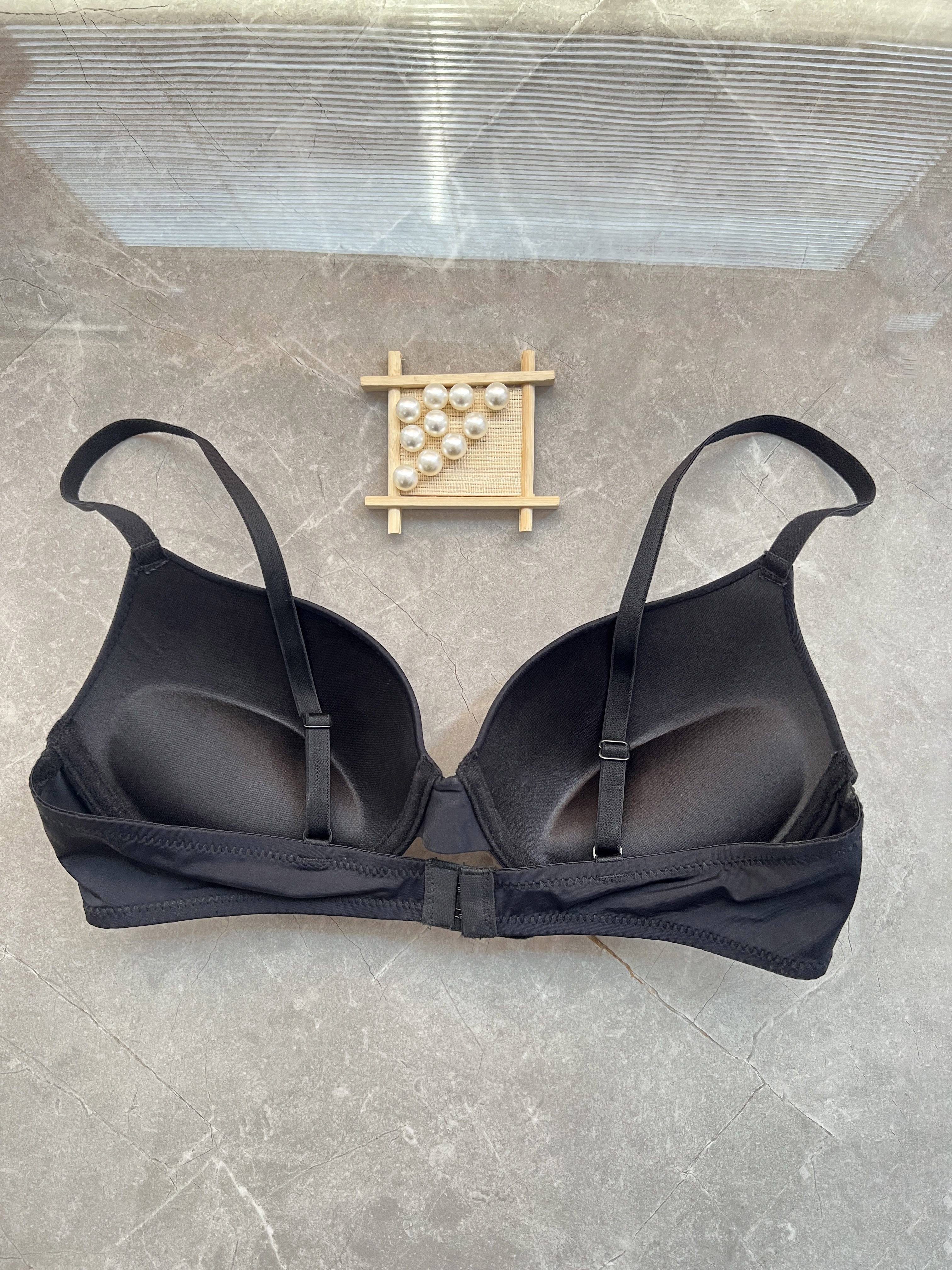 Women's Solid Underwire Lace Push-Up Bra for Sexy Comfort