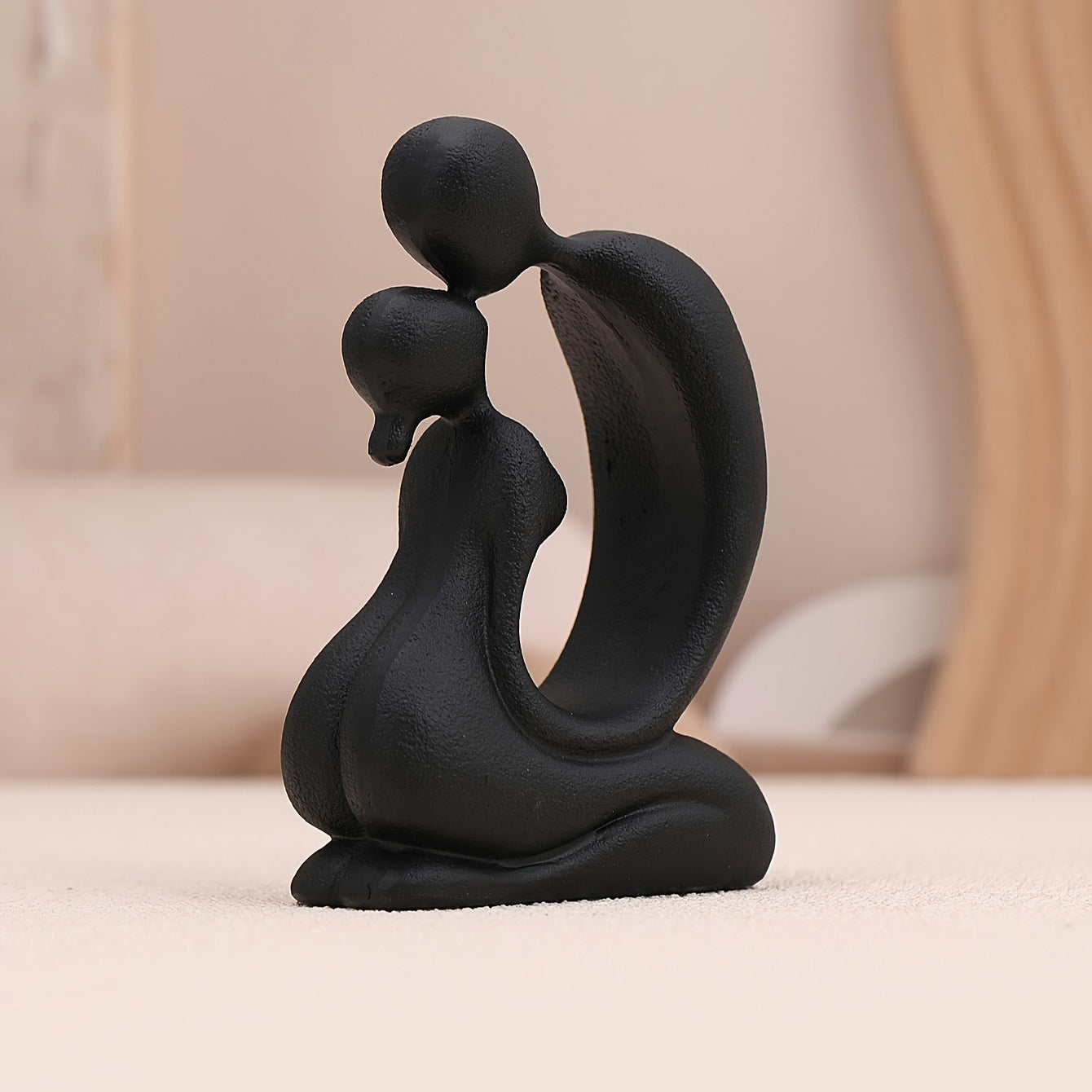Abstract Resin Couple Sculpture for Indoor Outdoor Decor