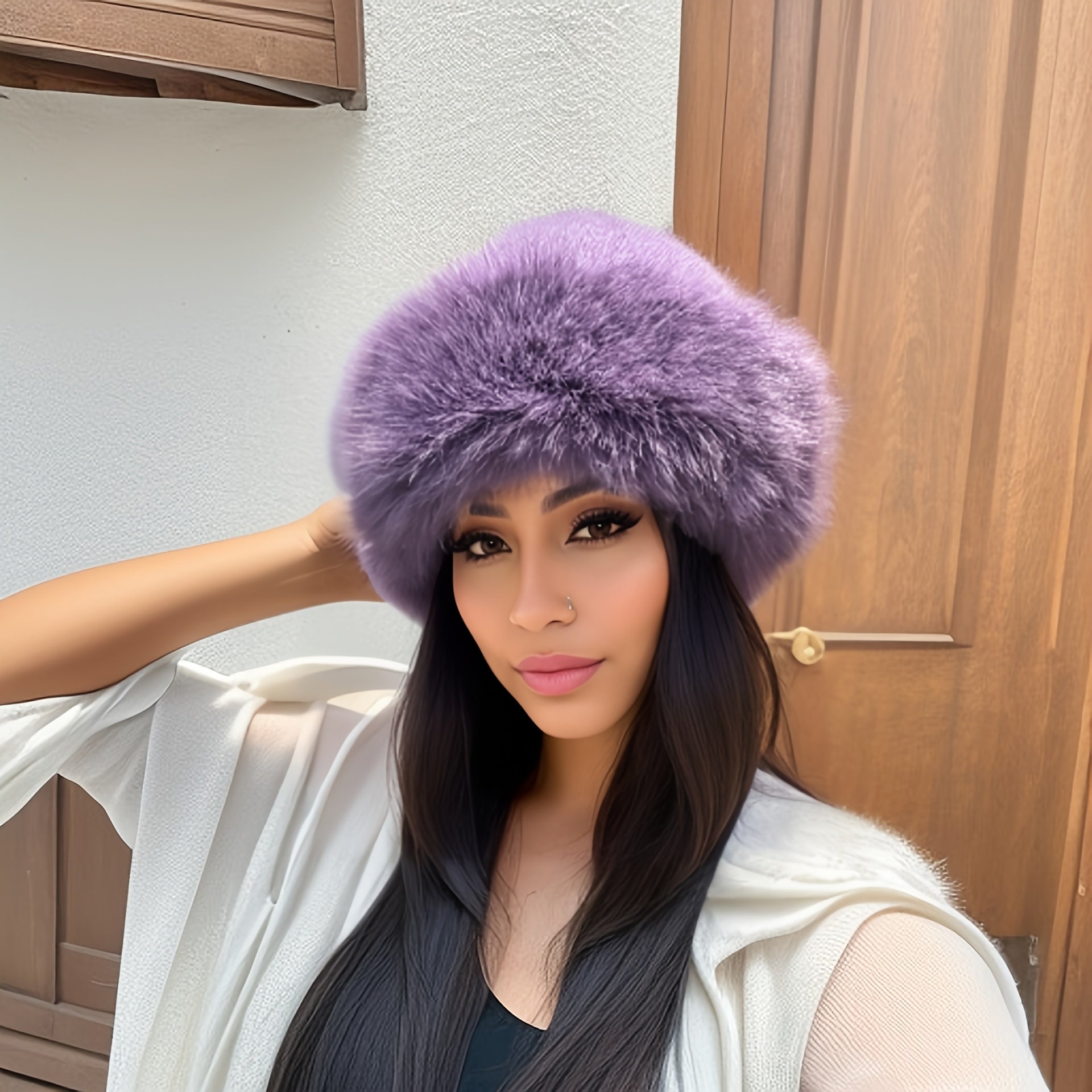 Ayollar uchun qishki baliqchilar shlyapasi, qalinlashtirilgan izolyatsiya, shamolga chidamli va sovuqdan himoyalovchi dizayn.