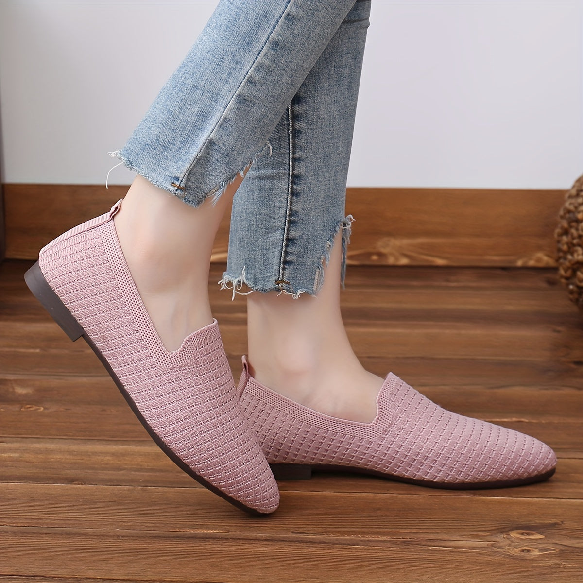 Women’s Breathable Fabric Flat Shoes Casual Pointed Toe Loafers