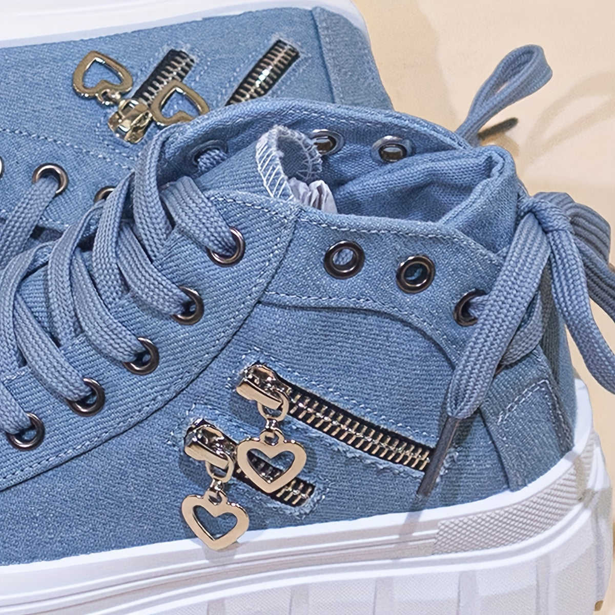 Women's All-Season High Top Sports Shoes with Thick Sole Breathable Fabric