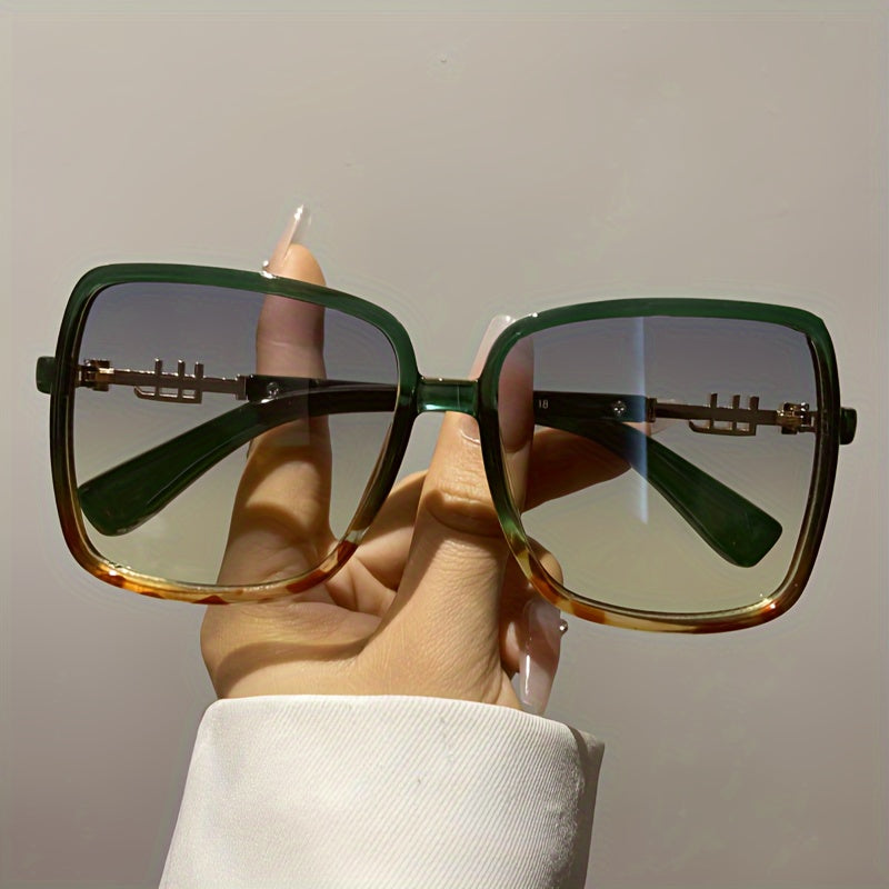 Large Gradient Lens Square Sunglasses for Women and Men Anti-Glare Driving Beach Travel