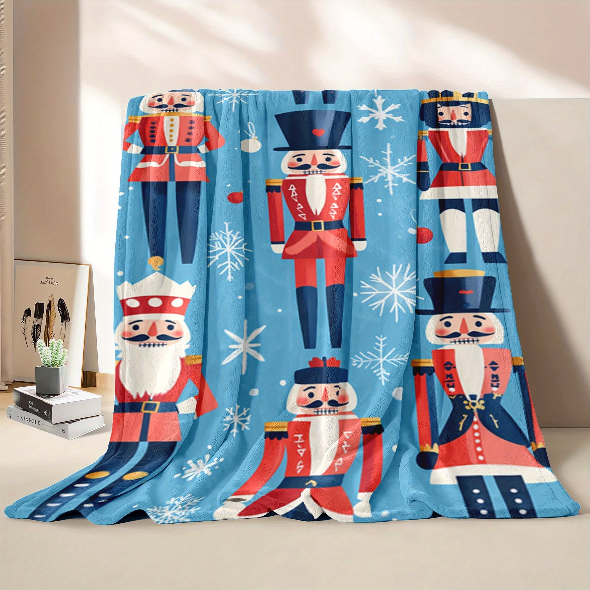Quilted Polyester Flannel Throw Blanket with Cartoon Nutcracker Pattern for All-Season Use