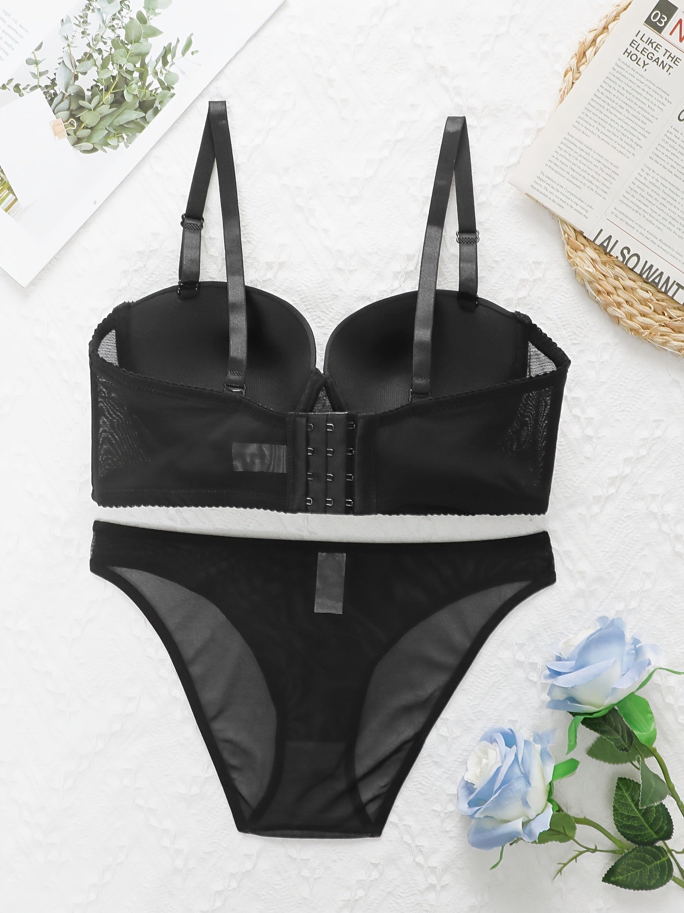 Black Lingerie Set with Underwire Push-Up Bra and High-Waisted Panties Nylon Elastane