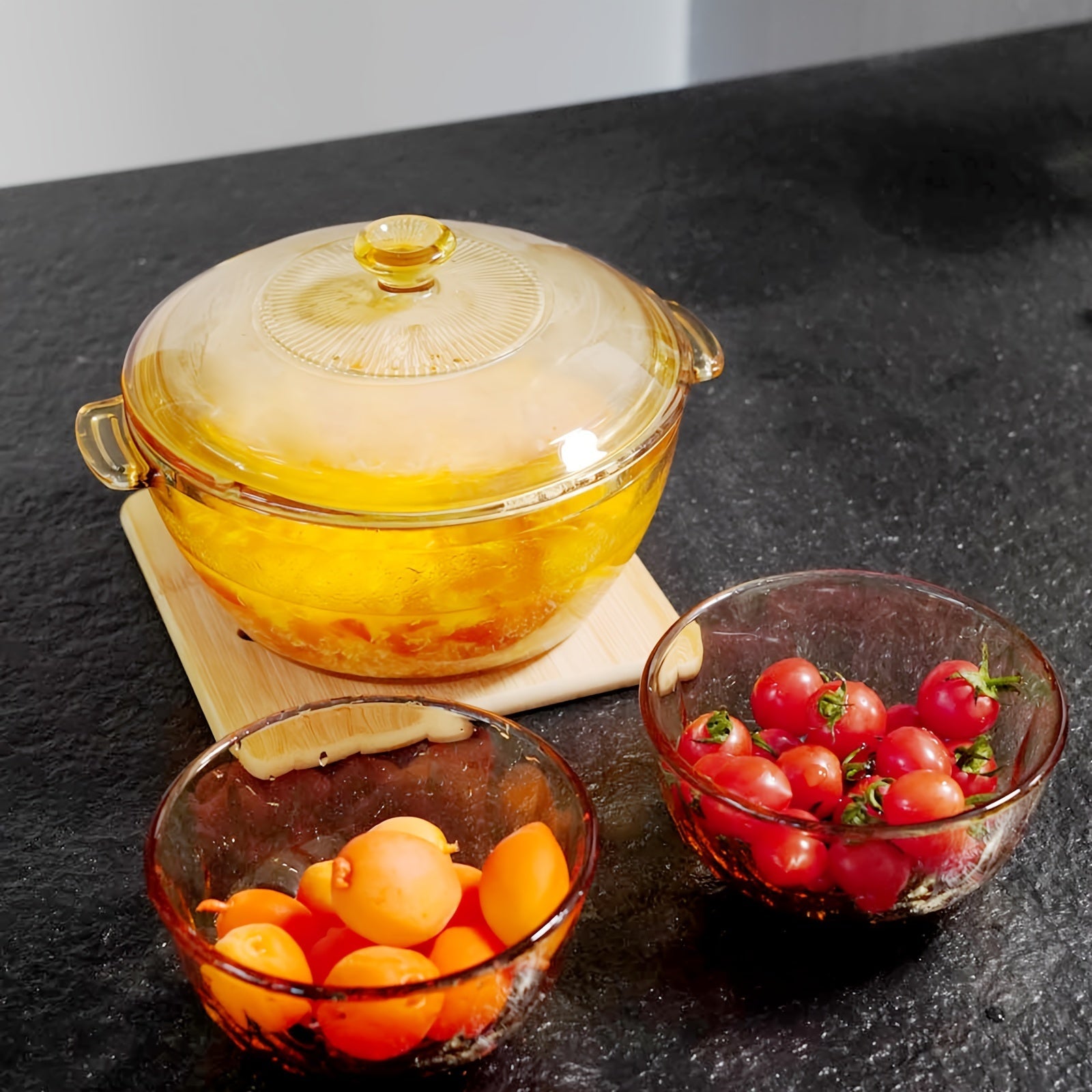 Shisha Qozon To'plami Qopqoq bilan - 1.5L Yuqori Haroratga Bardoshli Sho'rva Qozoni, Qovurma Qozoni, Ikkita Xizmat Qozoni va Isiga Bardoshli Matni o'z ichiga oladi - Naqssiz Dizayn, Sho'rva va Sut Pishirish uchun Mukammal